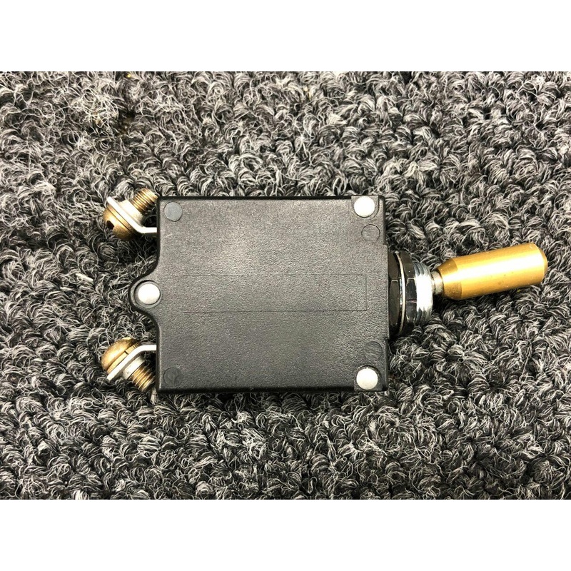 W31-X1001-7.50 (Alt: 35-380132-53) Potter-Brumfield Toggle Switch (Amps: 7.5)