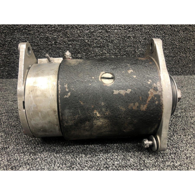 1105056 Continental IO-470-D Delco Remy Generator Assy (Volts: 24, Amps: 40)