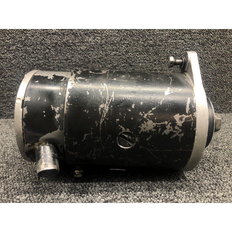 1105057 Continental IO-470-D Delco Remy Generator Assy (Volts: 24, Amps: 50)