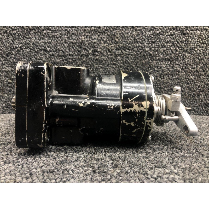 210280 Continental IO-470-D Woodward Propeller Governor (Prop Struck)