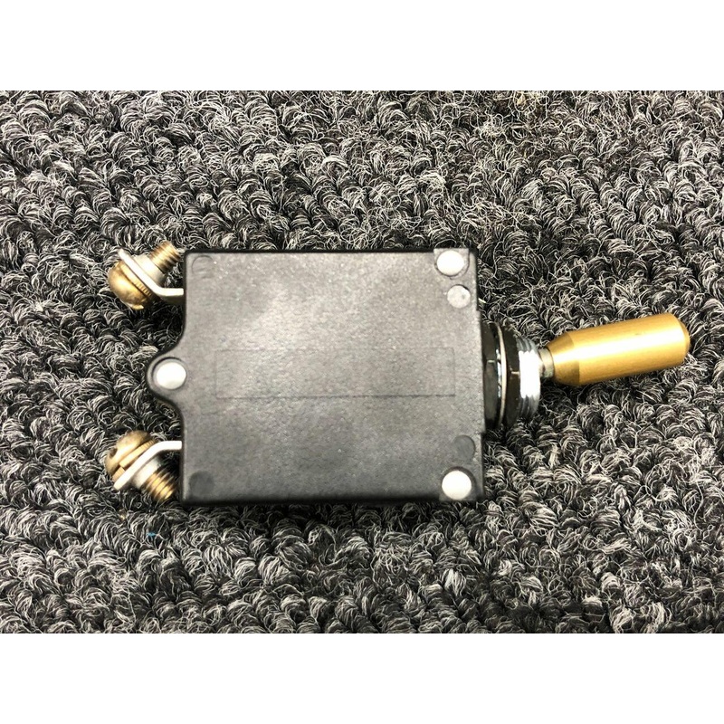 W31-X1001-10 (Alt: 35-380132-3) Potter-Brumfield Toggle Switch (10A)
