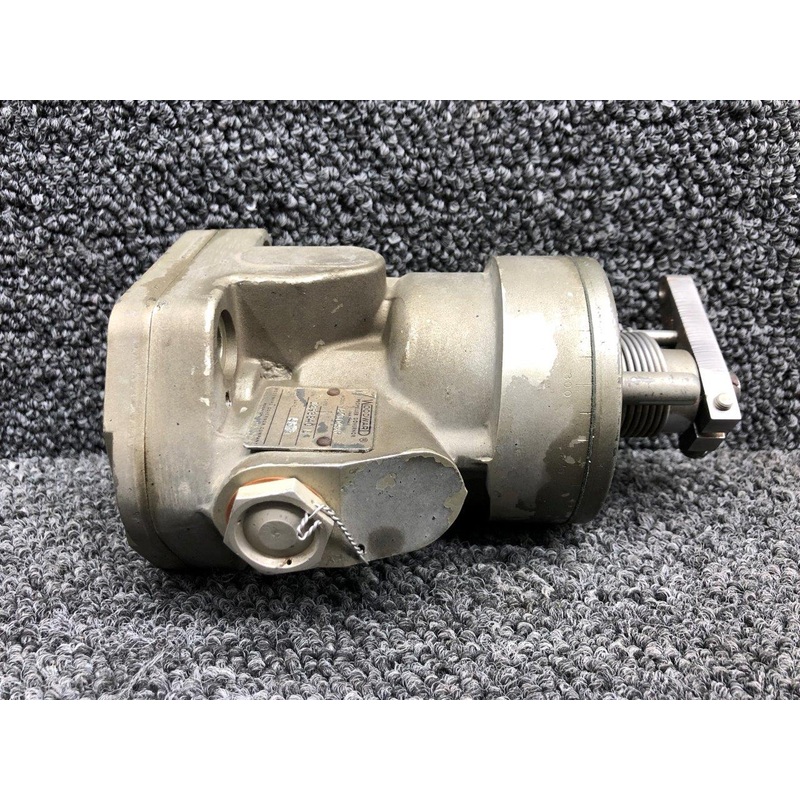 A210490 Lycoming IO-360-A1B6 Woodward Propeller Governor