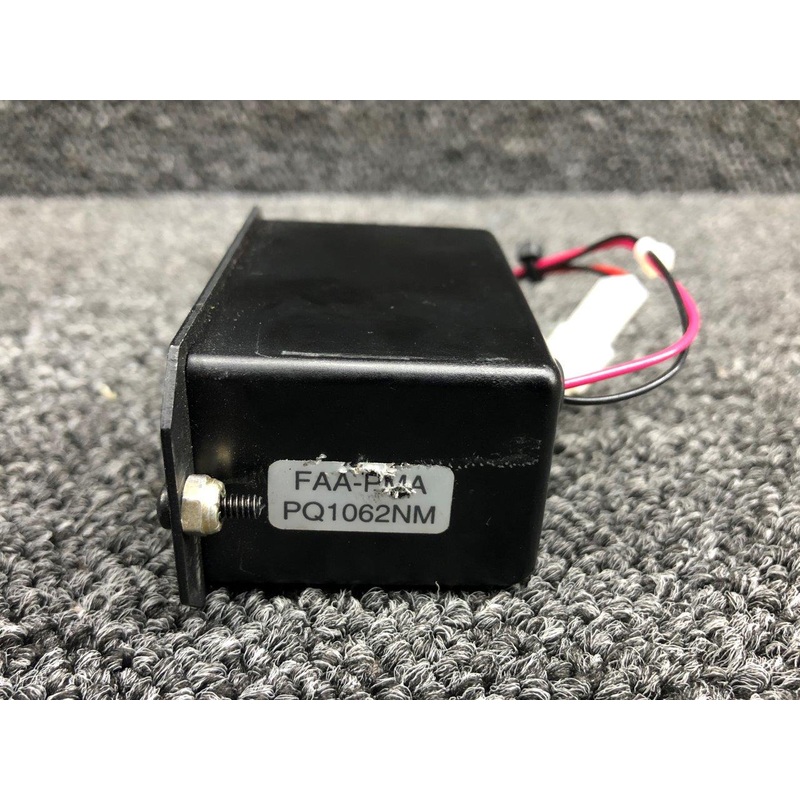 Davtron 450 Voltmeter Indicator