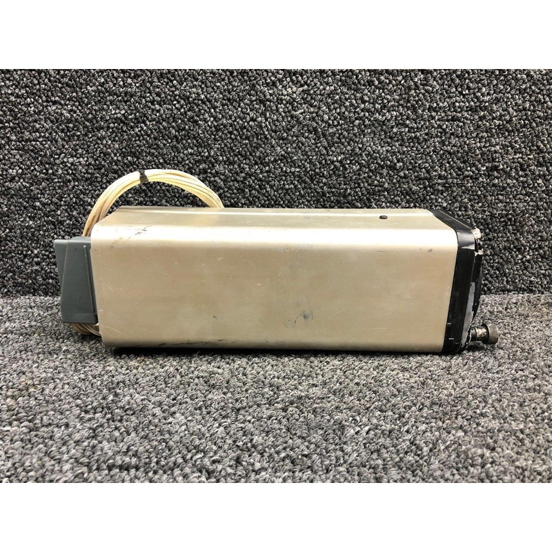 0900-2545-01 Dynair Electronics 240 VOR / ILS Converter Indicator (14V)