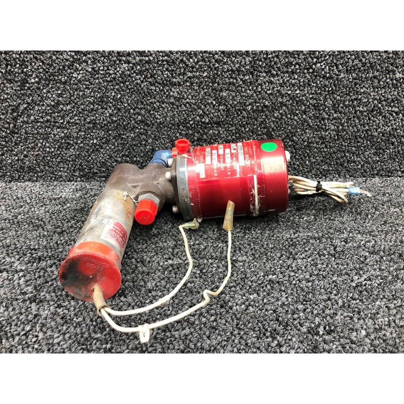 4150-00 (Use: 55-9011-3-S) Dukes Fuel Boost Pump with Solenoid (Volts: 28) (Core)