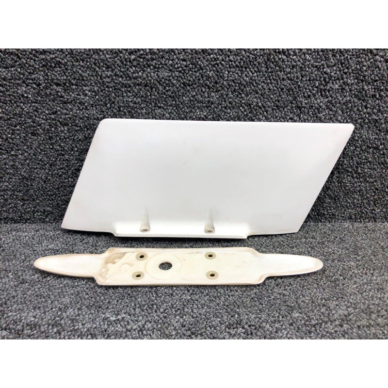 DMN4-17-1/S (ALT: 58-380114) Dorne & Margolin Navigation / Glideslope Antenna