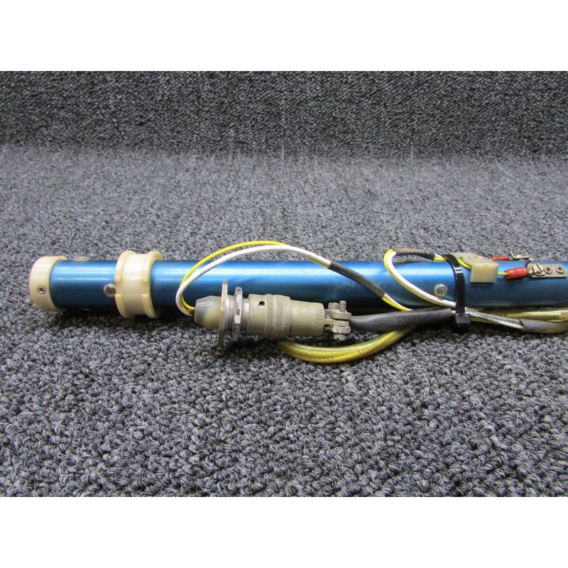 PAA700-6 (Alt: 9910082-3) CAS Fuel Tank Transmitter with a complete Connector