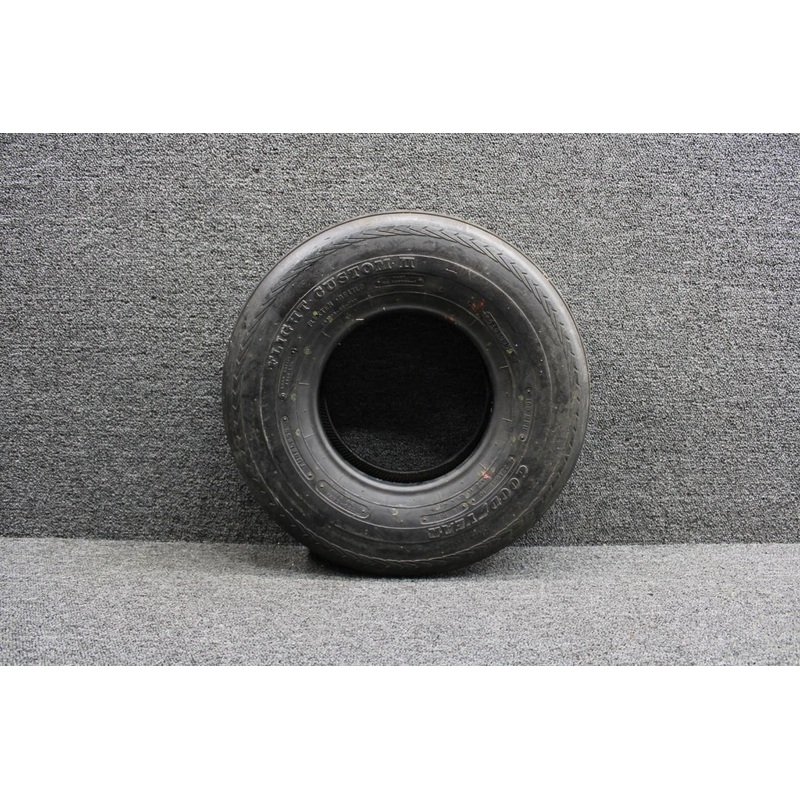 265F86-4 Goodyear Flight Custom II Tire 22×6.72-10 (8 Ply) (NEW OLD STOCK) (SA)