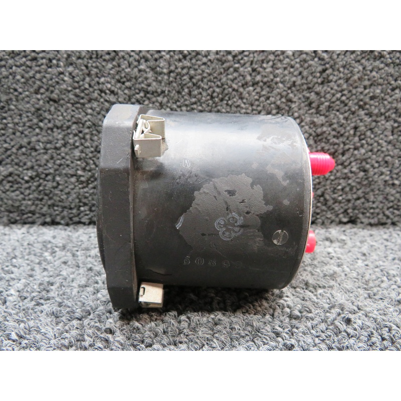 721-03-1710 (ALT: 99022) Macleod Model 735 Manifold / Fuel Pressure Indicator
