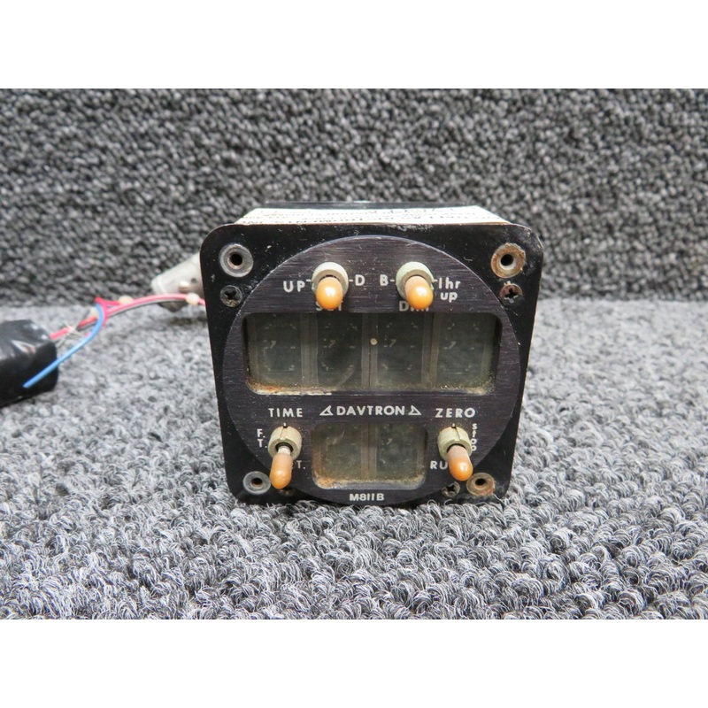 M811B Davtron Digital Clock Indicator (CORE)