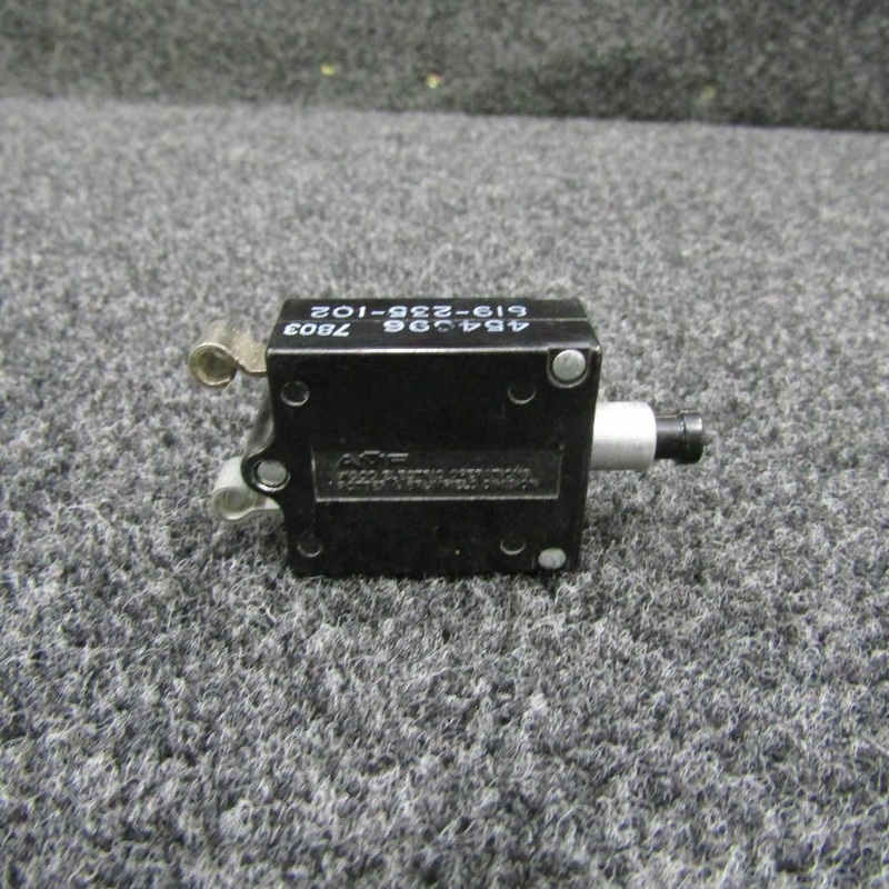 454-696 (Alt: 819-235-102) AMF Wood Electric Circuit Breaker 35 Amp (C20)