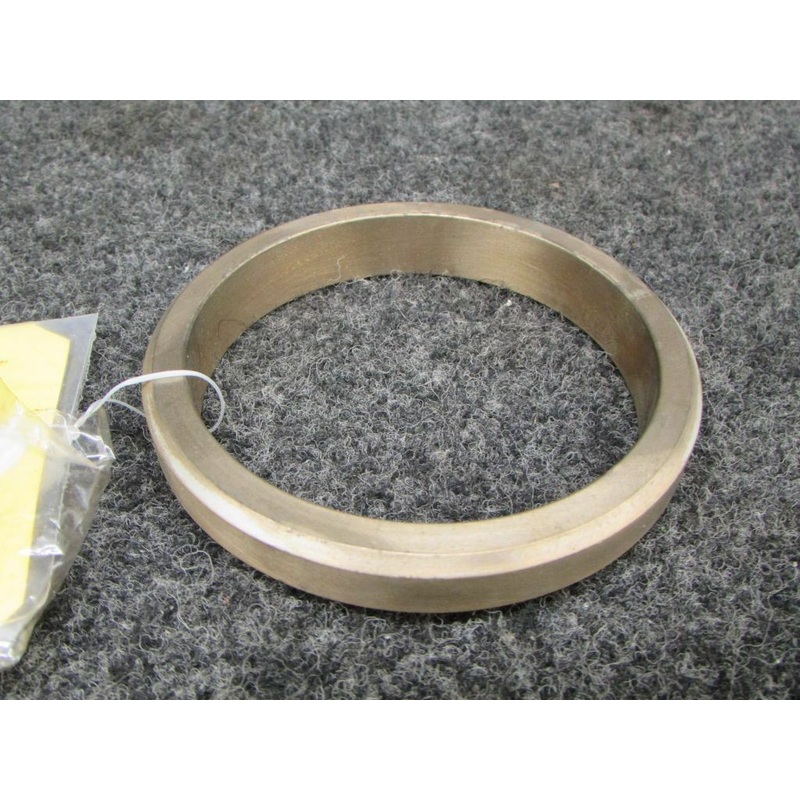 4955702-1 Douglas DC-9 Retainer Bearing W/ Serviceable Tag (SA)