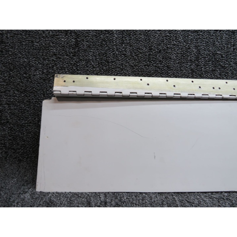 5260021-59 Aero Commander 680FL Main Gear Door Assembly Inboard LH (White)