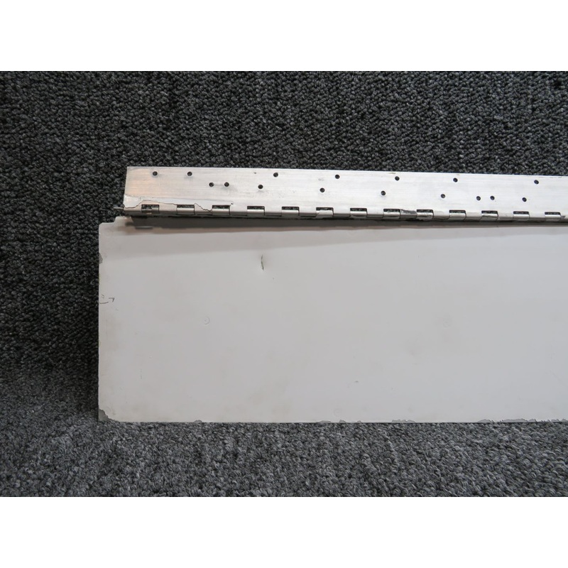 5260021-60 Aero Commander 680FL Main Gear Door Assembly Inboard RH (White)