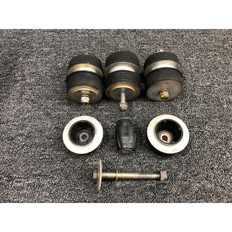 C299501-0104 (MPN: J-9613-59) Lycoming IO-360-A1B60 Lord Engine Shock Mount Set