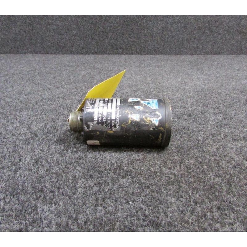 rop 102  B and D instruments Oil Temperature Indicator