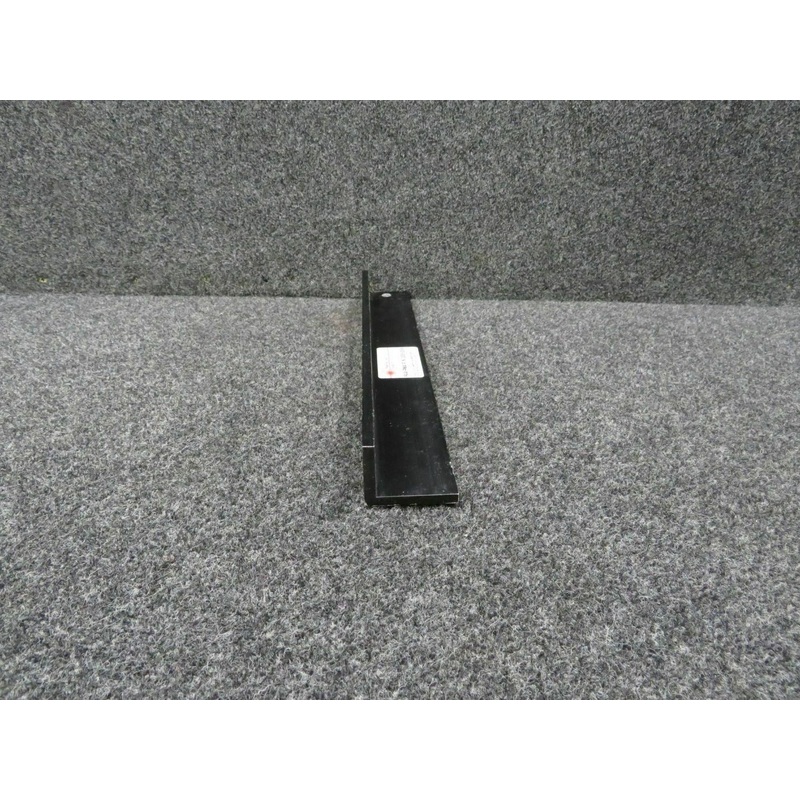 300-009 Piper PA31T Med-Pac Inc Mounting Bracket (C20)