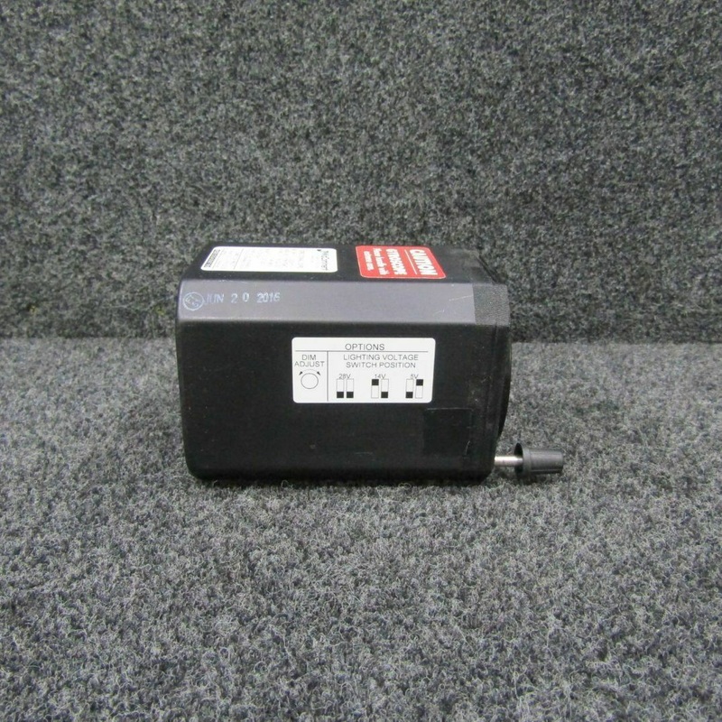 3300-11 Piper PA-31T Mid-Continent Directional Gyro 10-32 Volt (C20)