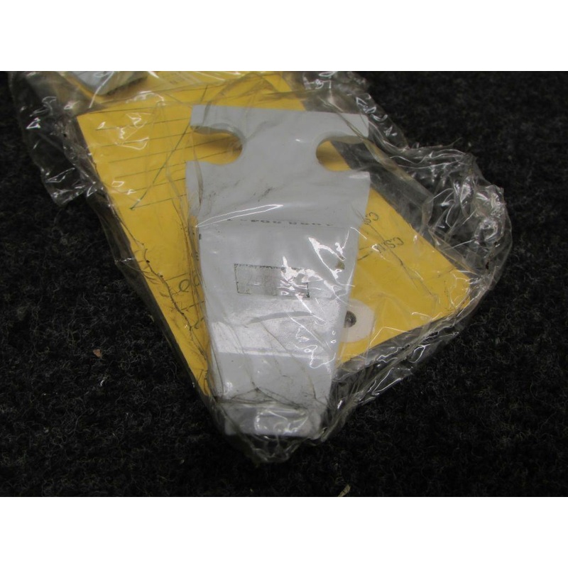 4923394-1 Douglas DC-9 Bracket (Overhauled with Yellow Tag) (SA)