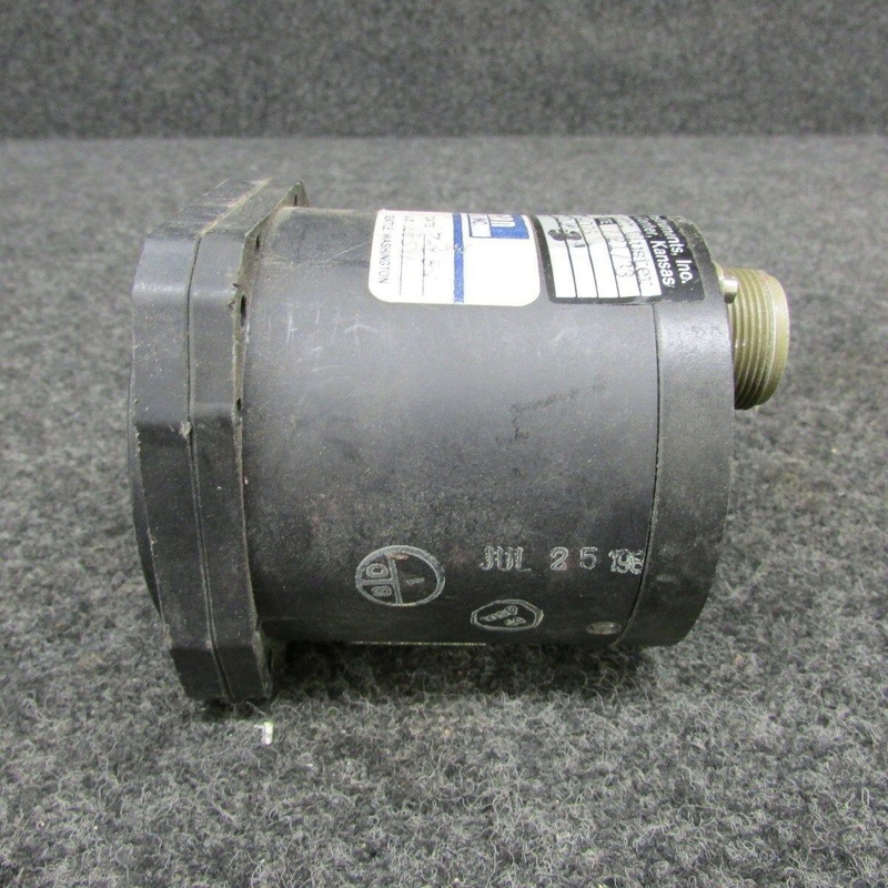 2001-006 (Alt: 700-1040-1) B and D Tri-Engine Gauge Indicator