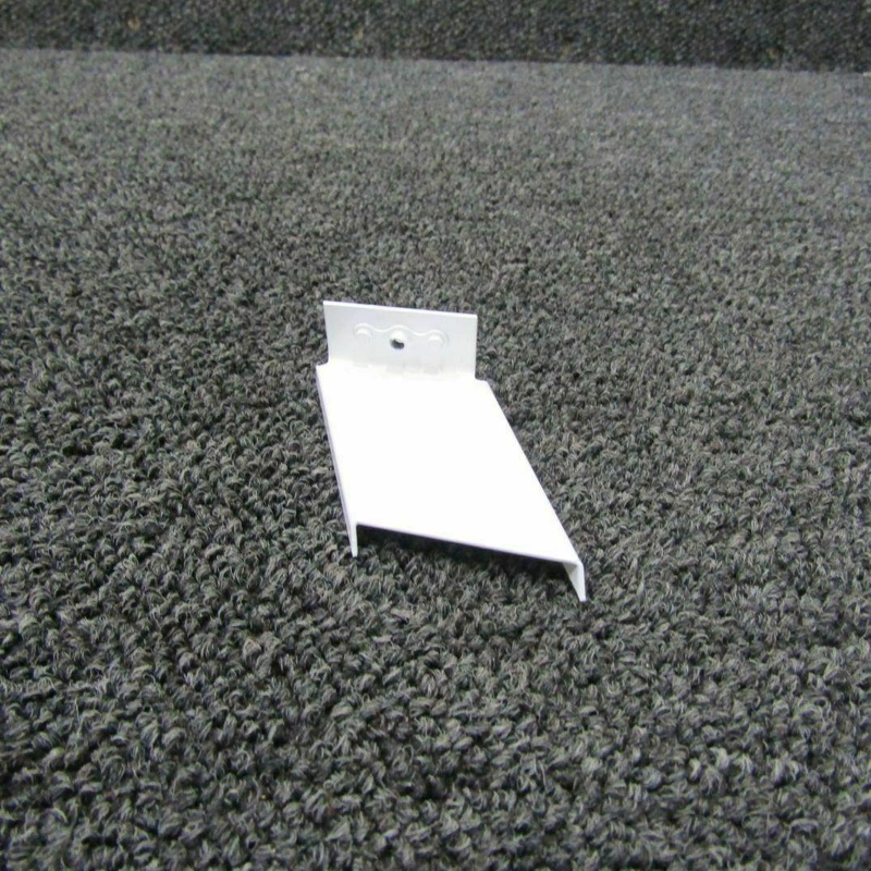 244113-1Z D’Shannon Bracket Assembly (NEW OLD STOCK) (SA)