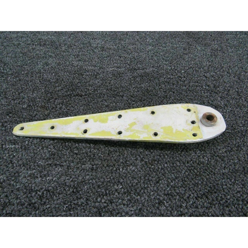 42089 Cessna A185F Edo-Floats 597-2790 Deck Bracket Water Rudder Mount