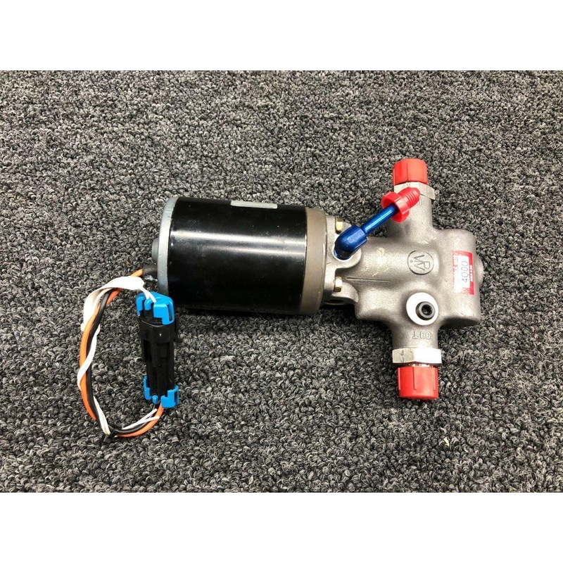 A8160-D Cessna 182T Weldon Fuel Pump Assy (Volts: 28)