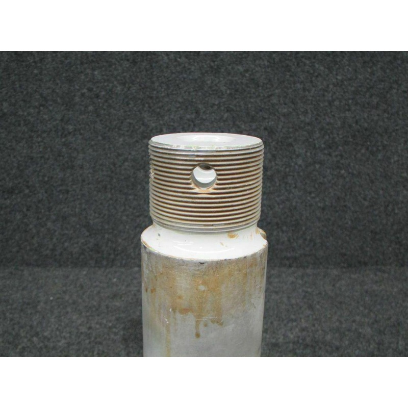 3764866 Douglas DC-8 Thru-Bolt (SA)