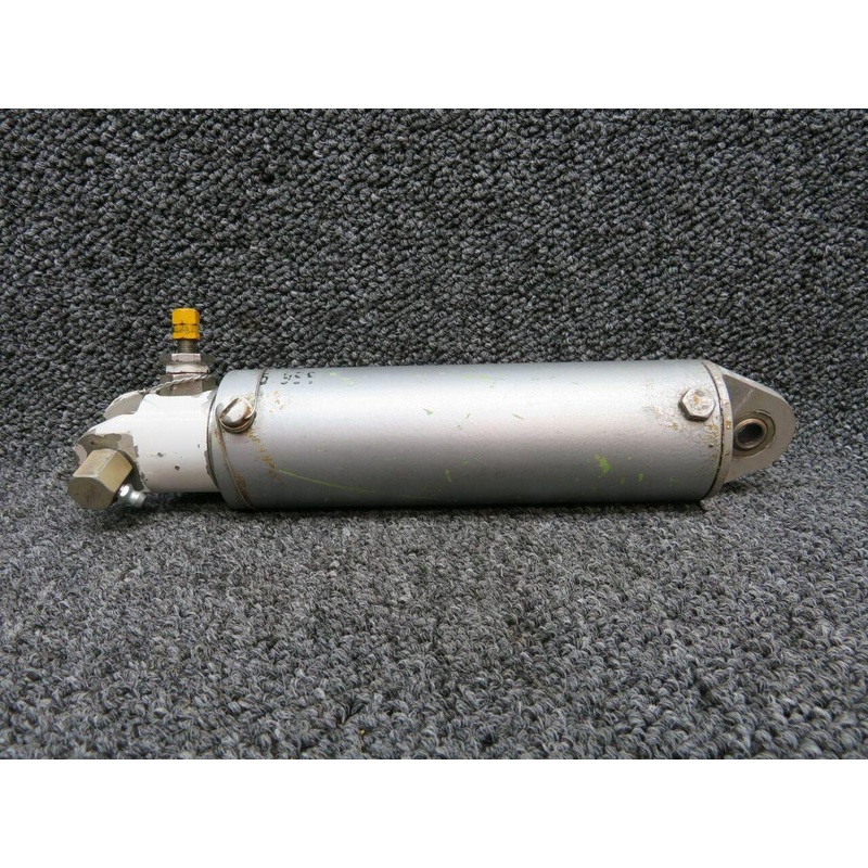 51960 (51961) Cessna A185F Edo-Floats 597-2790 Shock Strut Main Gear Bow