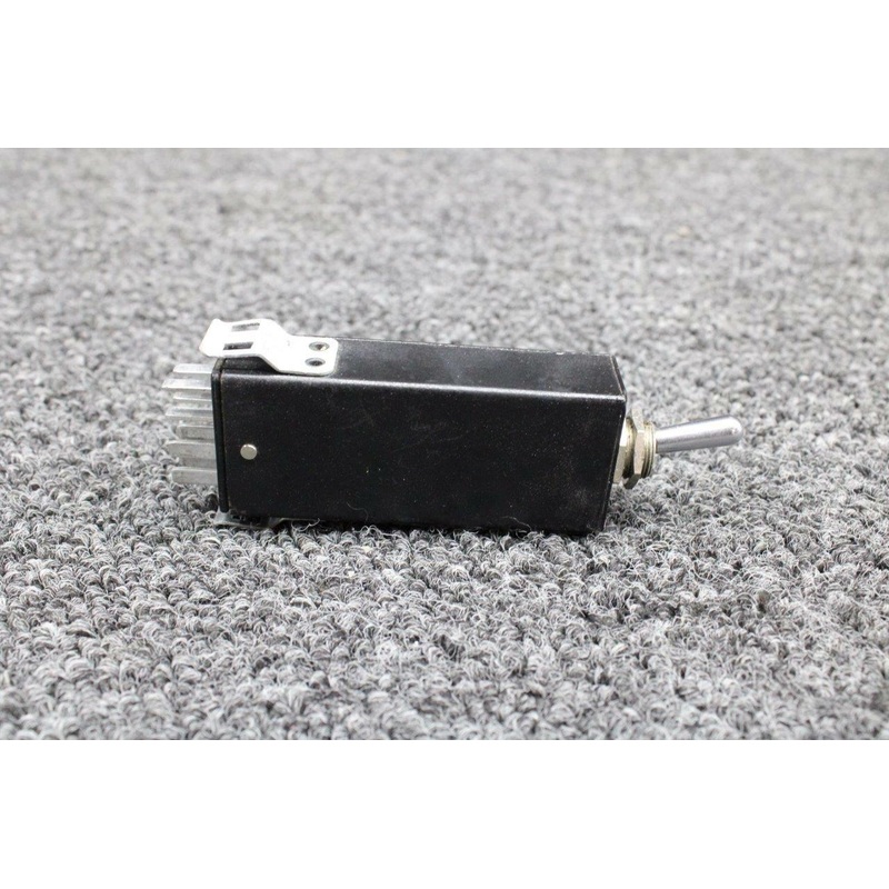 213699 Beech 58P Woodward Propeller Synchronizer Assembly (Volts: 28)