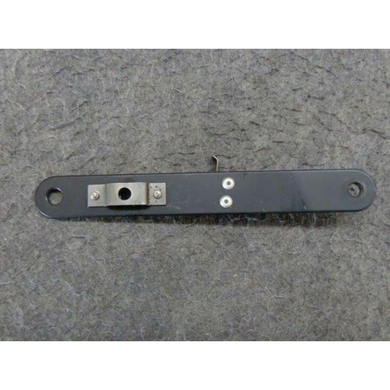 22-7611-60-06 Diamond DA-20-C1 Alternate Air Lever