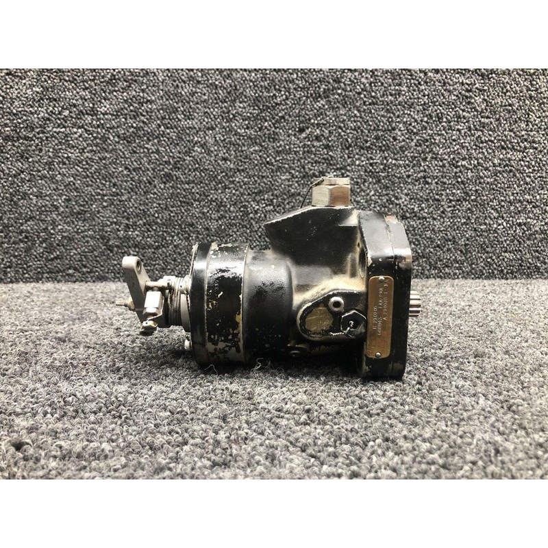 A210315L-N/R Lycoming O-360-A1A Woodward Propeller Governor