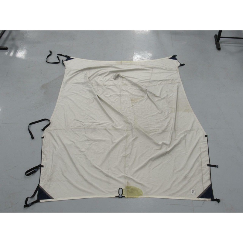 B60-000 Beechcraft Dukes Canopy Cover Belly Strap Type
