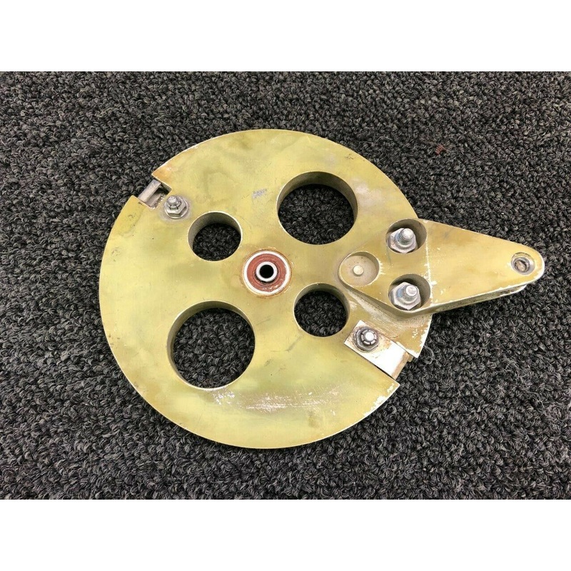 4510025 Aero Commander 680FL Flap Pulley Inbd Assy