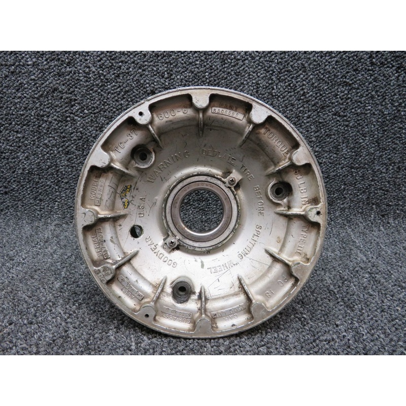 511960S (USE: LF6HBD) Goodyear 6.00-6 Wheel (BF)