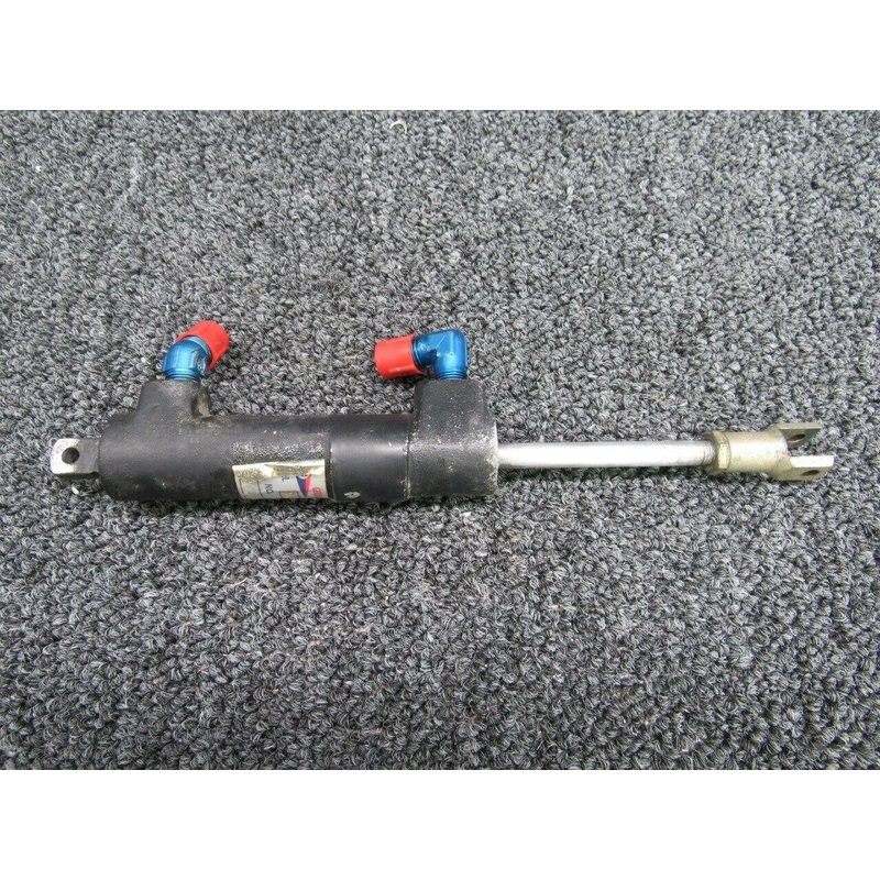 96-380034-3 (Use: 96-380034-25) Beech 36 / 60 Gerdes Master Brake Cylinder Assy