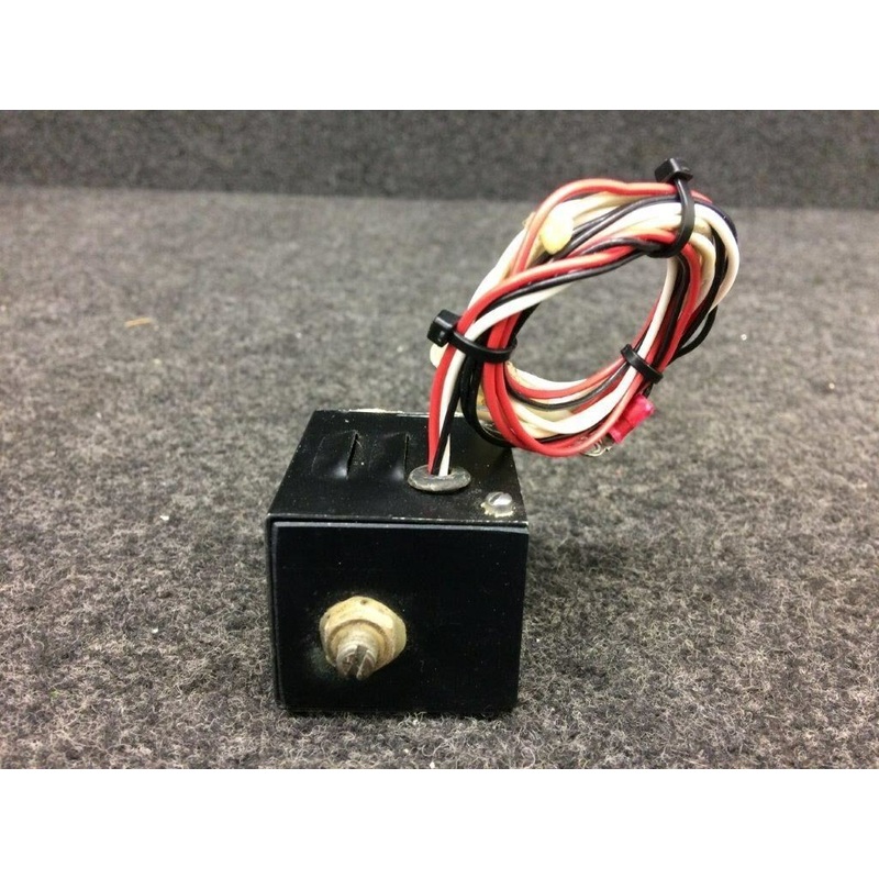 3547-00 Piper Cheyenne PA-31T Dukes Inc. Pressure Switch (Volts: 28)