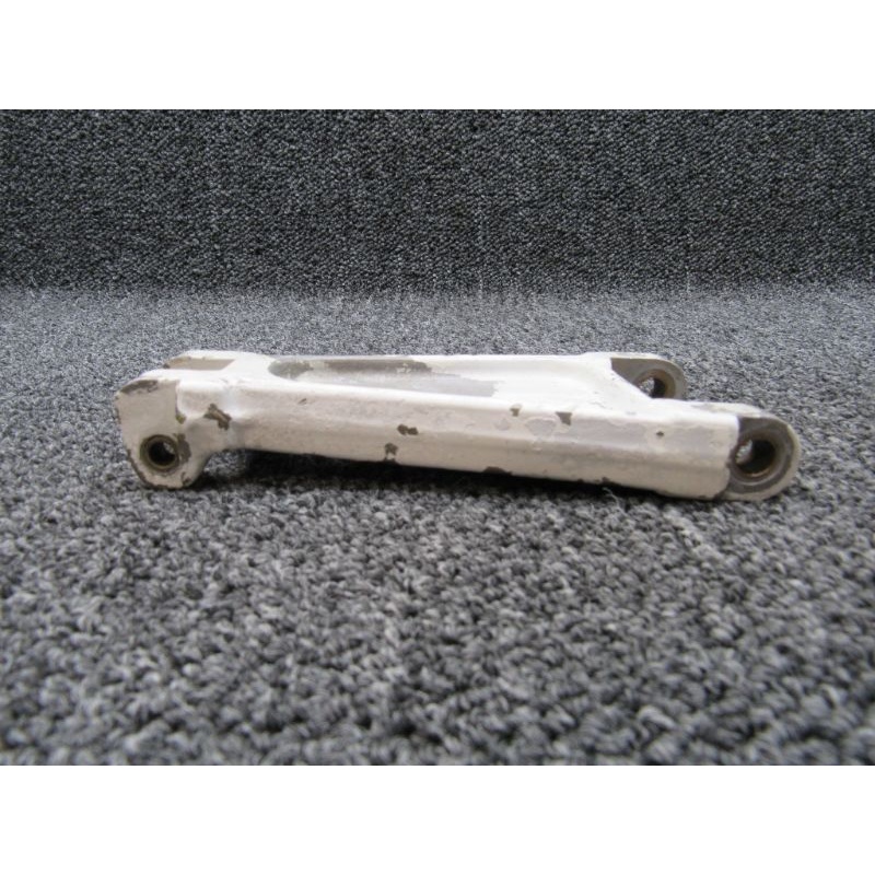 ED11059-3 Aero Commander 680F Main Landing Gear Scissor Upper