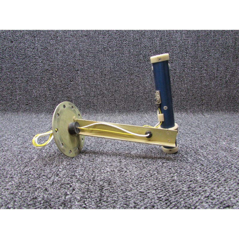 PAA700-14 (Alt: 9910082-17), 2500 CAS Fuel Level Transmitter with Mount (28V)