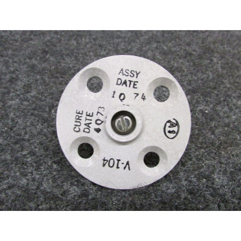 V-104 Twin Commander Drain Assy (NEW OLD STOCK) (SA)