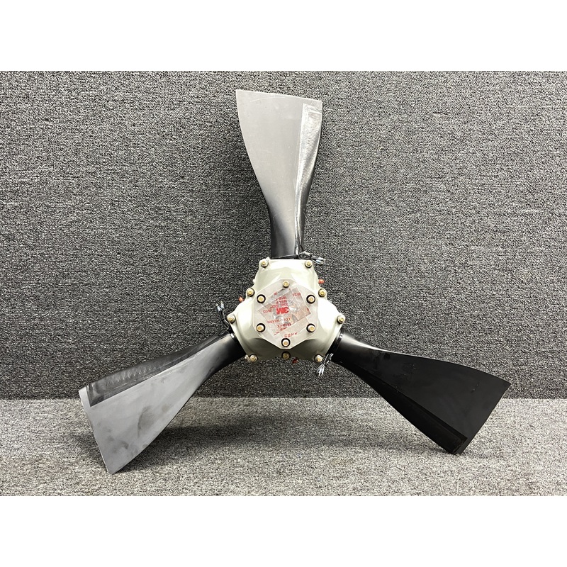 HC-13Y1R-1N Hartzell Three Blade Propeller Hub (Prop Struck, Core)
