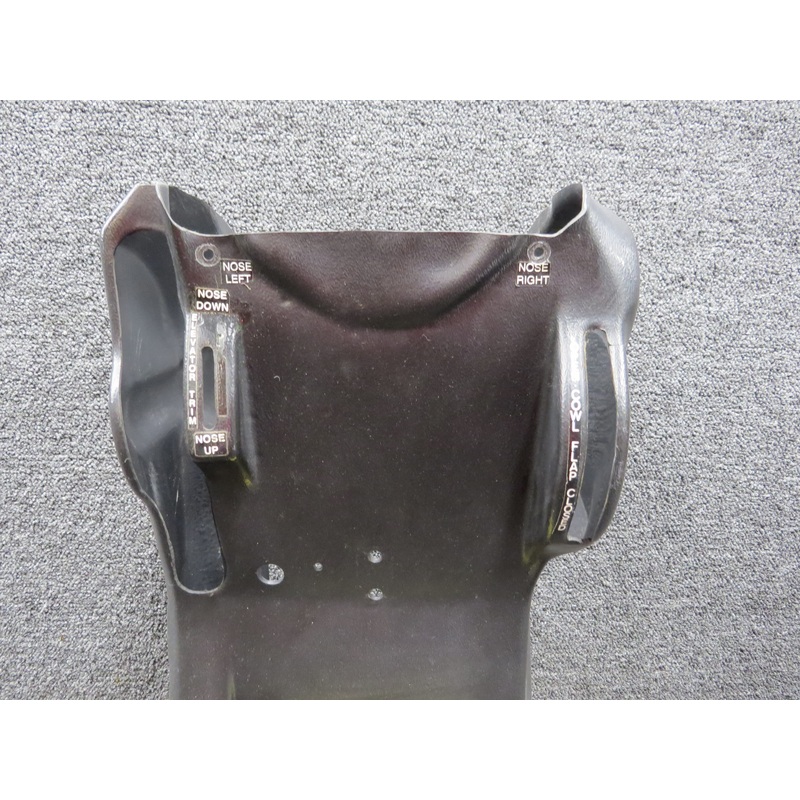 K1213674-14 Cessna 205 Kinzie Control Pedestal Cover