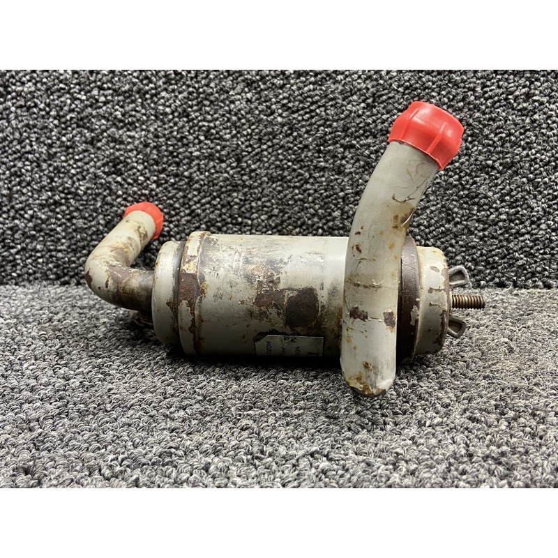 5251802-1 Continental TSIO-520 Air-Maze Engine Breather Oil Air Separator
