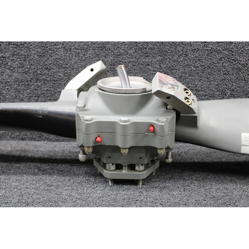 HC-C2YR-2CEUF Hartzell 2 Blade Propeller Assembly LH w Logs (Core, Prop Strike)
