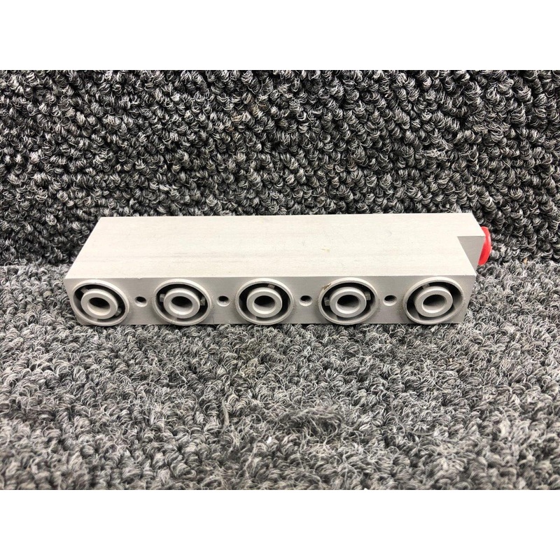 0800045-9 Zep Aero Oxygen Outlet Assembly