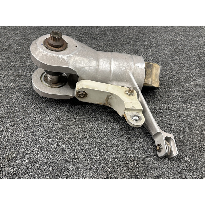 269A1221-3 Hughes Schweizer 269C Main Rotor Pitch Bearing Assembly (Damage)
