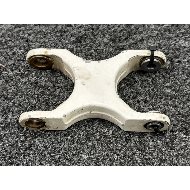 269A1311-1 Hughes Schweizer 269C Main Rotor Arm Assembly