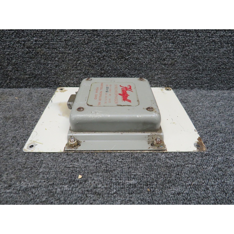 C-4362-1 Hartzell Synchrophaser with Plate (Volts: 28)