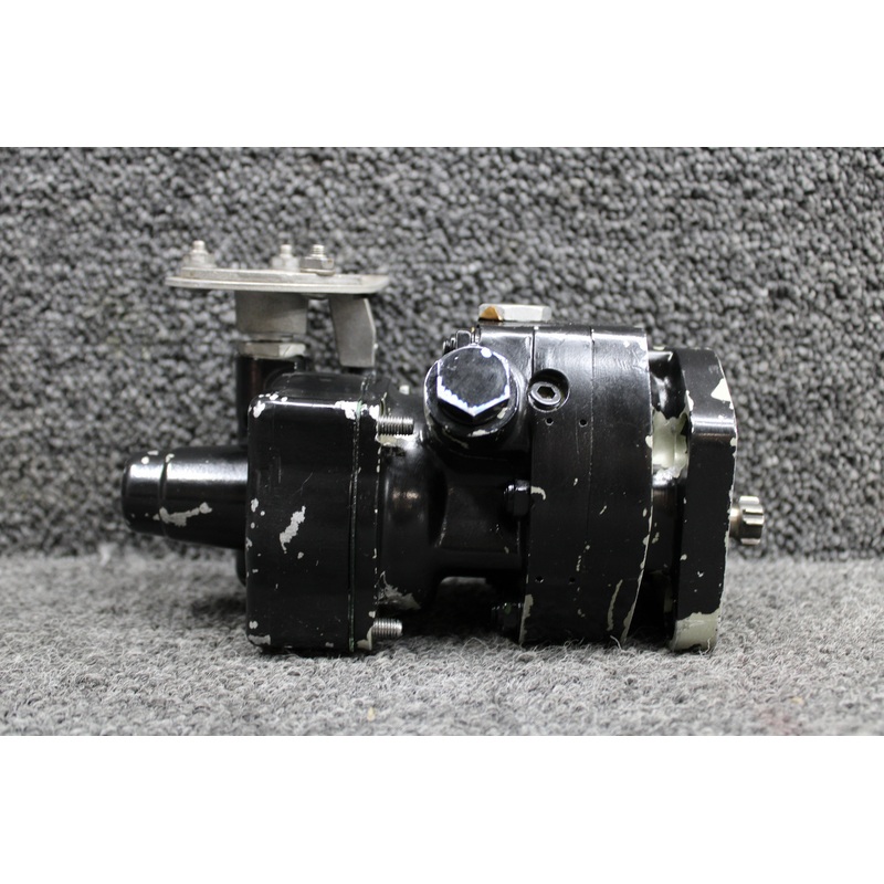F-2-7A Lycoming IO-360-C1C6 Hartzell Propeller Governor