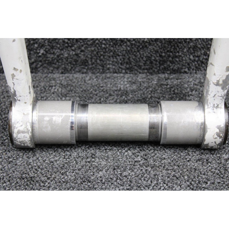 OAS5462-5 (Alt: 762-402) Aerostar 601P Ozone Nose Gear Strut Assembly